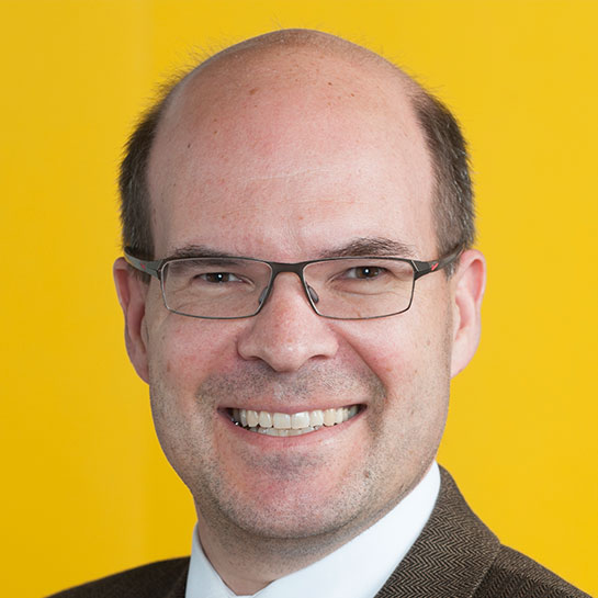 Dr. Jörg Habicht, Responsable R&D Protection du Bois et Affaires Réglementaires